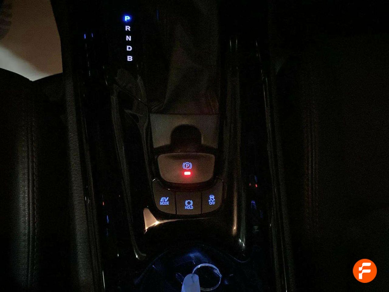 Foto Toyota C-HR 26