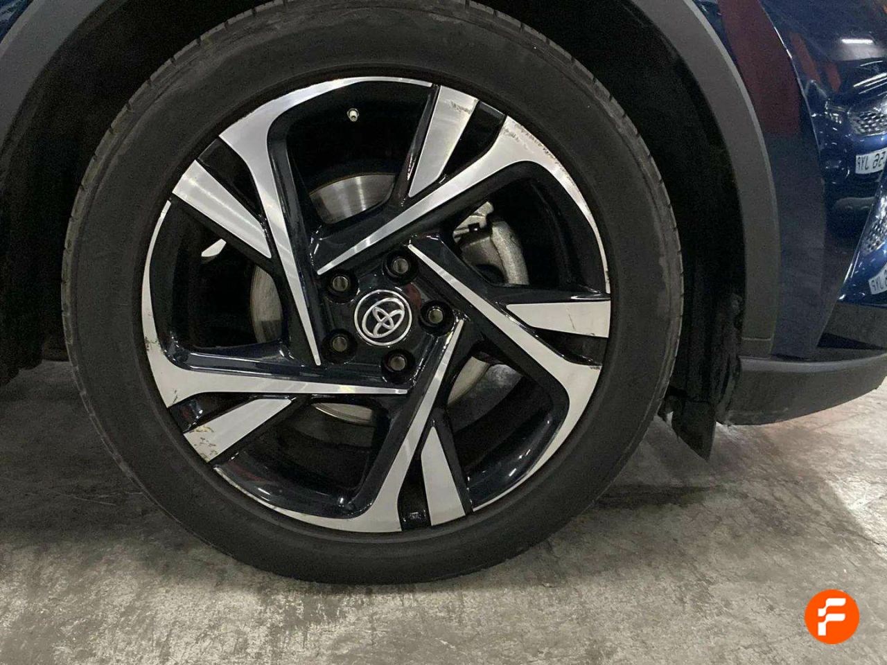 Foto Toyota C-HR 30