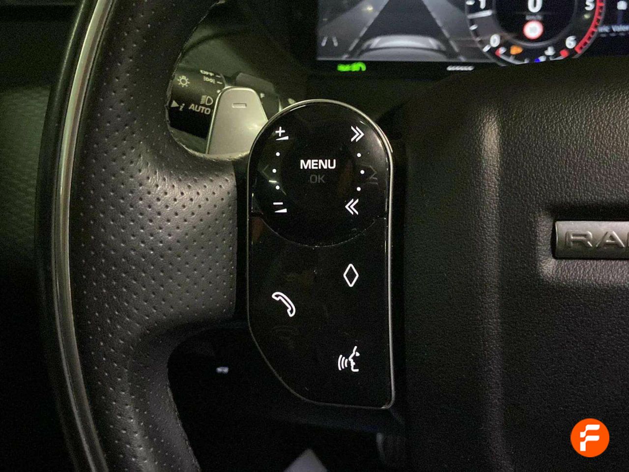 Foto Land-Rover Range Rover Velar 17