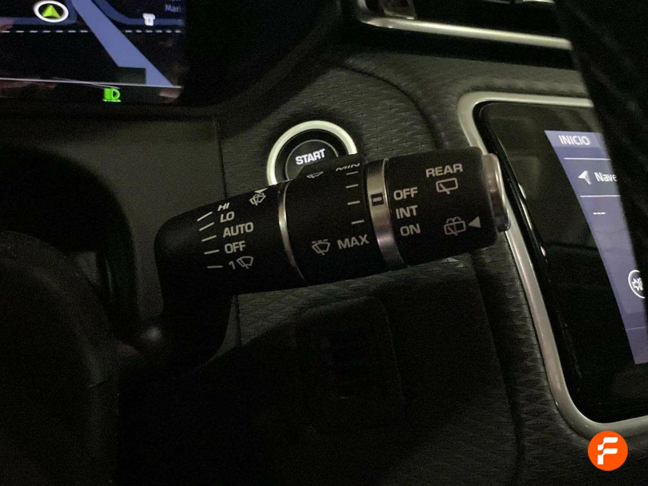 Foto Land-Rover Range Rover Velar 19
