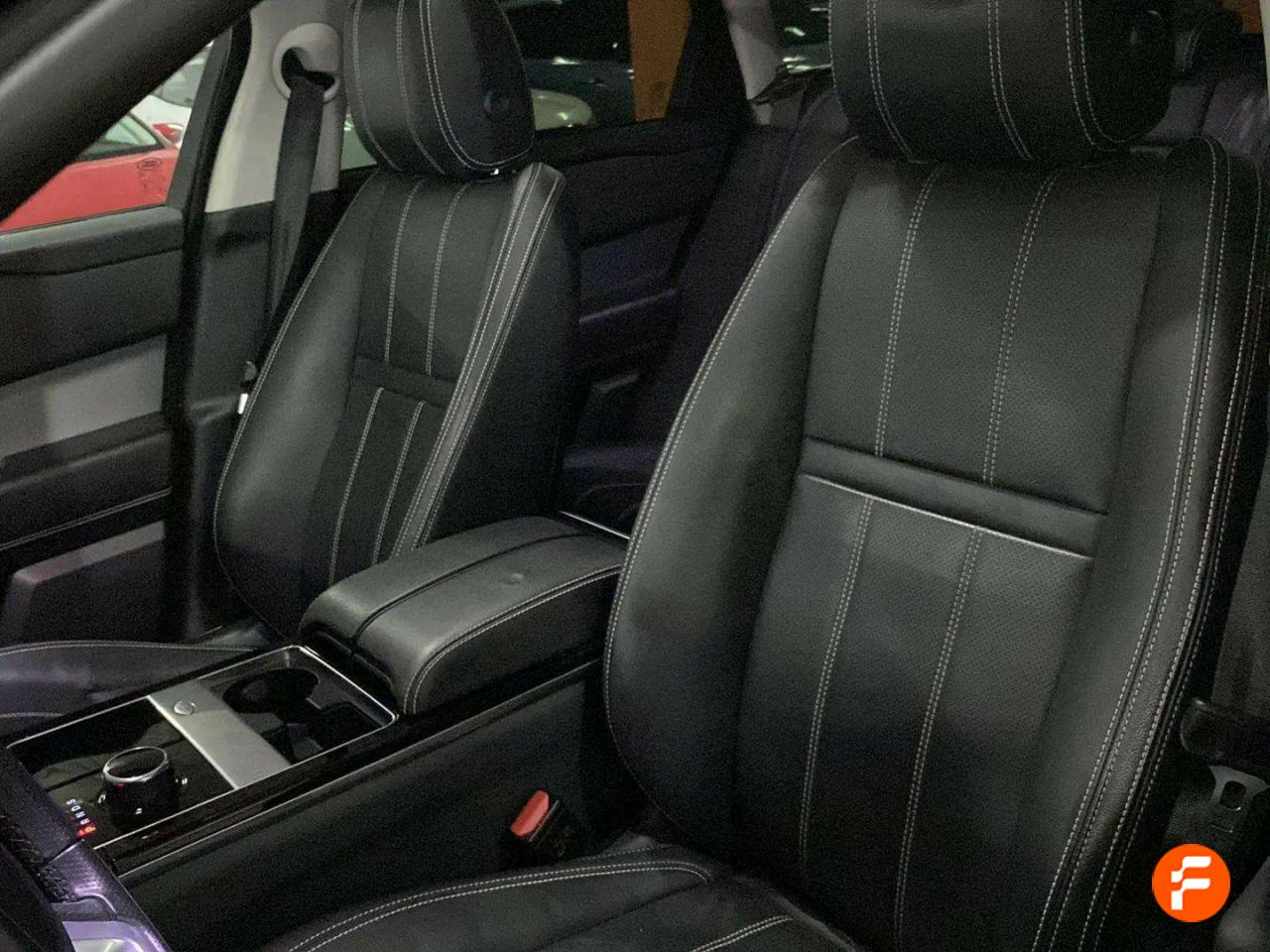 Foto Land-Rover Range Rover Velar 32