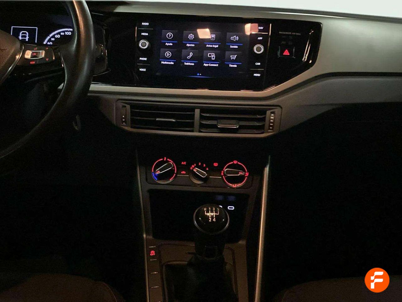 Foto Volkswagen Polo 23