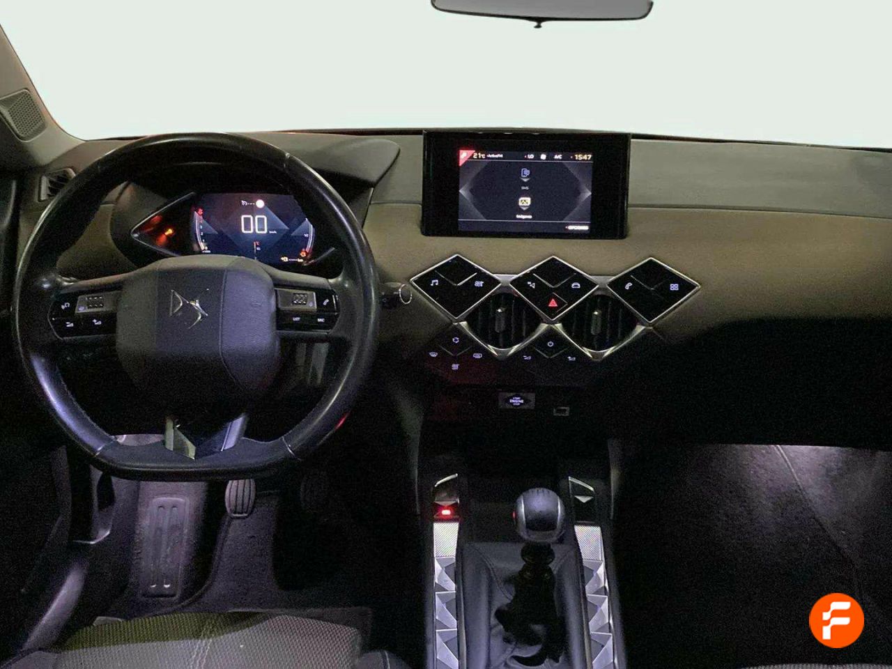 Foto DS Automobiles DS 3 13