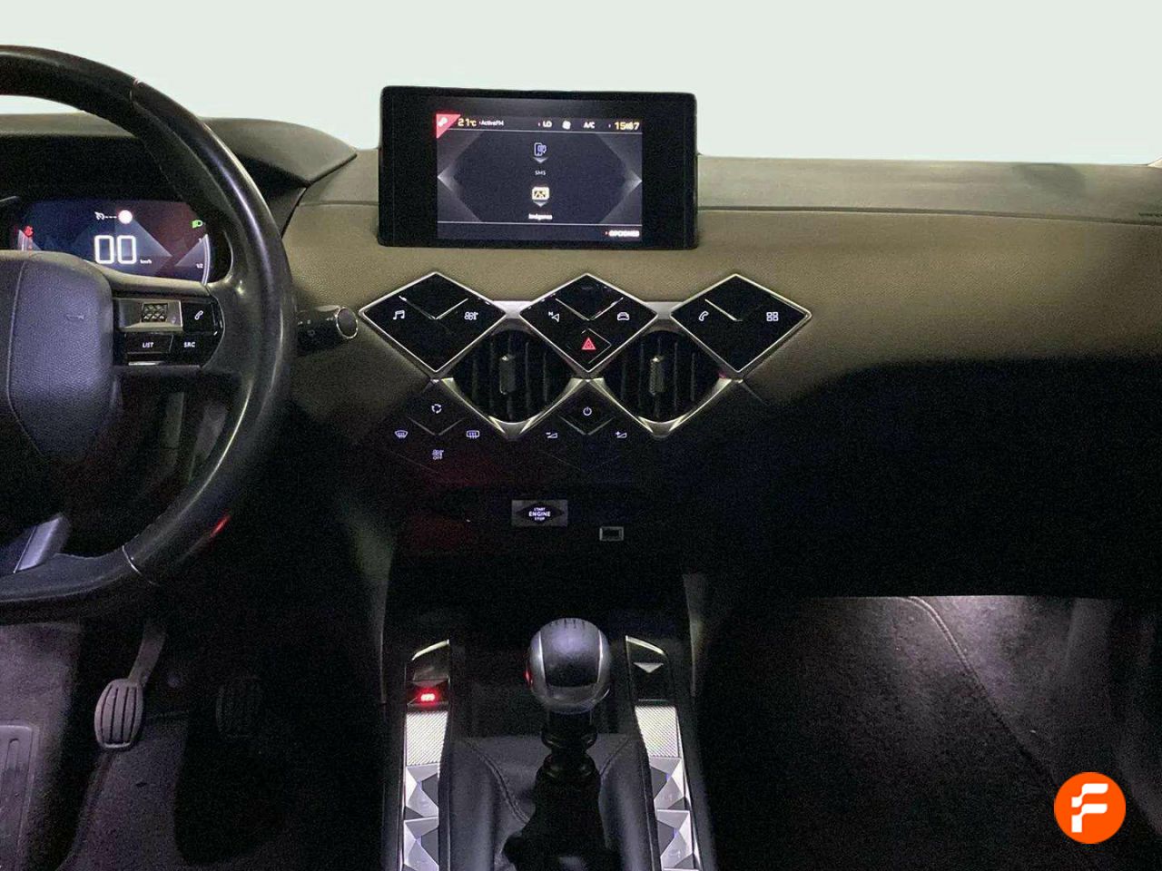 Foto DS Automobiles DS 3 24