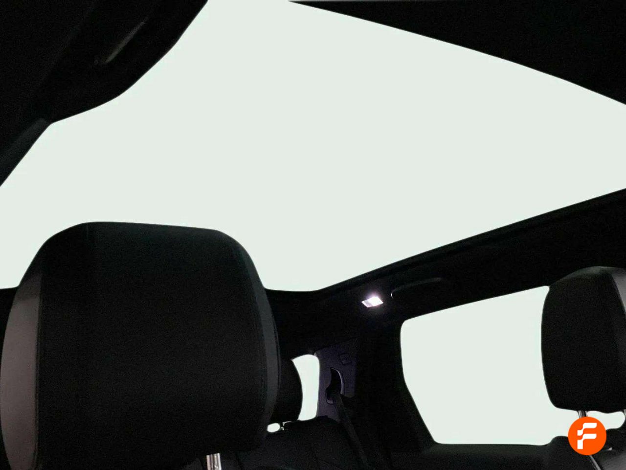 Foto Land-Rover Discovery Sport 32