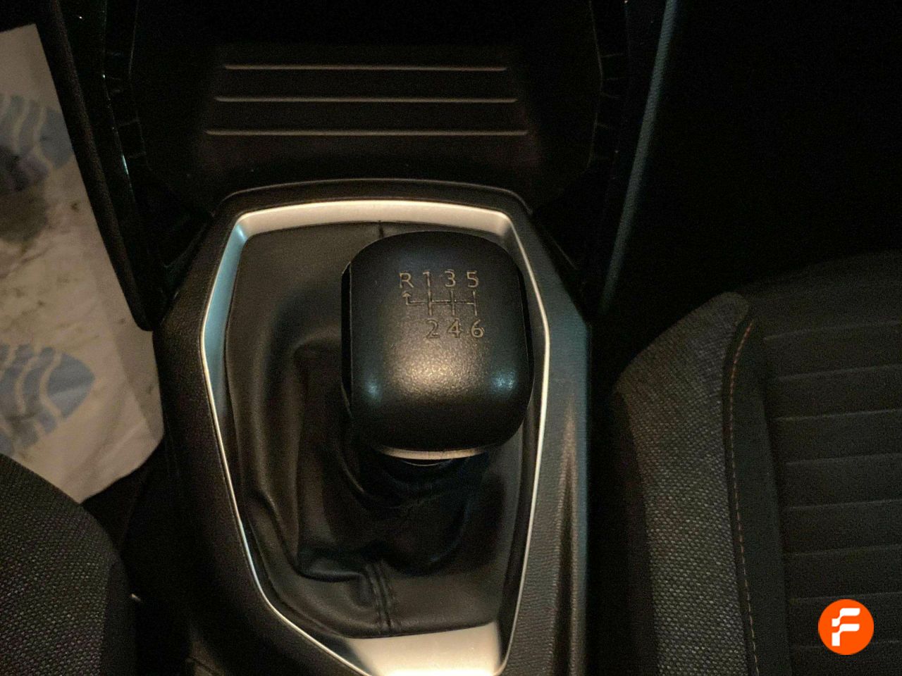Foto Peugeot 2008 26