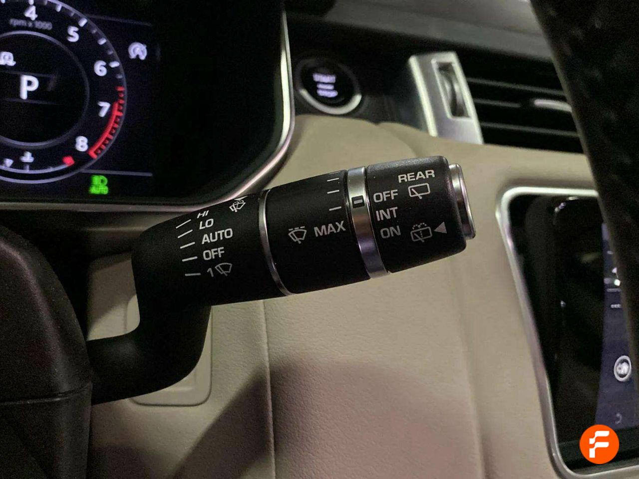 Foto Land-Rover Range Rover Sport 17