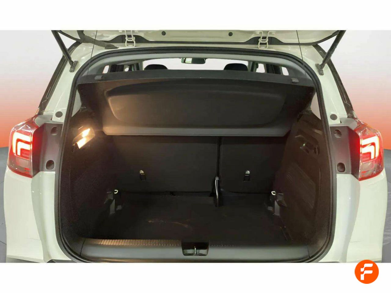 Foto Opel Crossland X 10