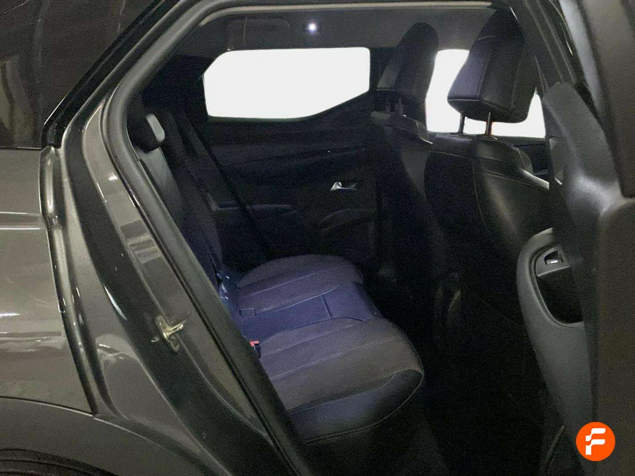 Foto DS Automobiles DS 3 26