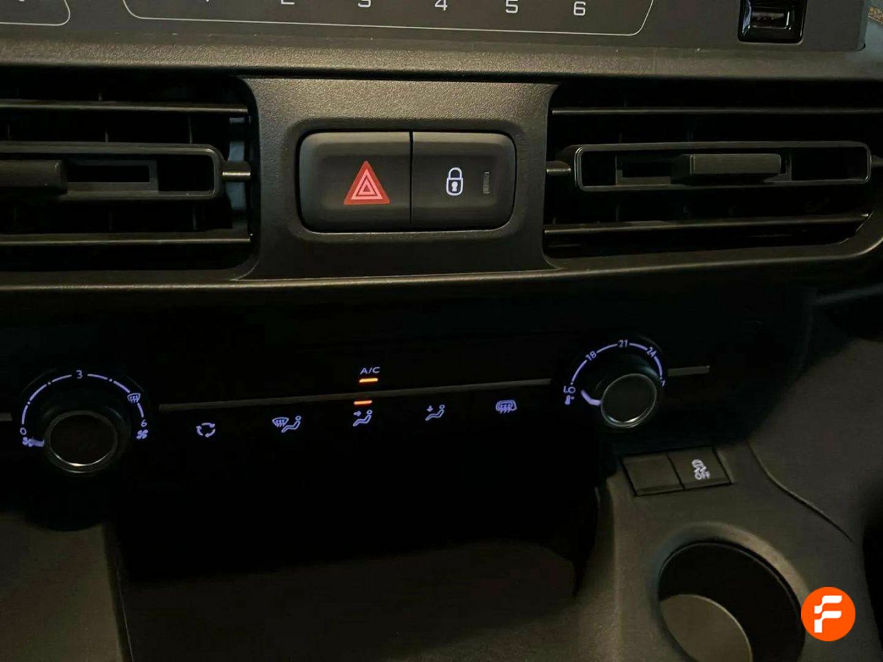 Foto Opel Combo 18