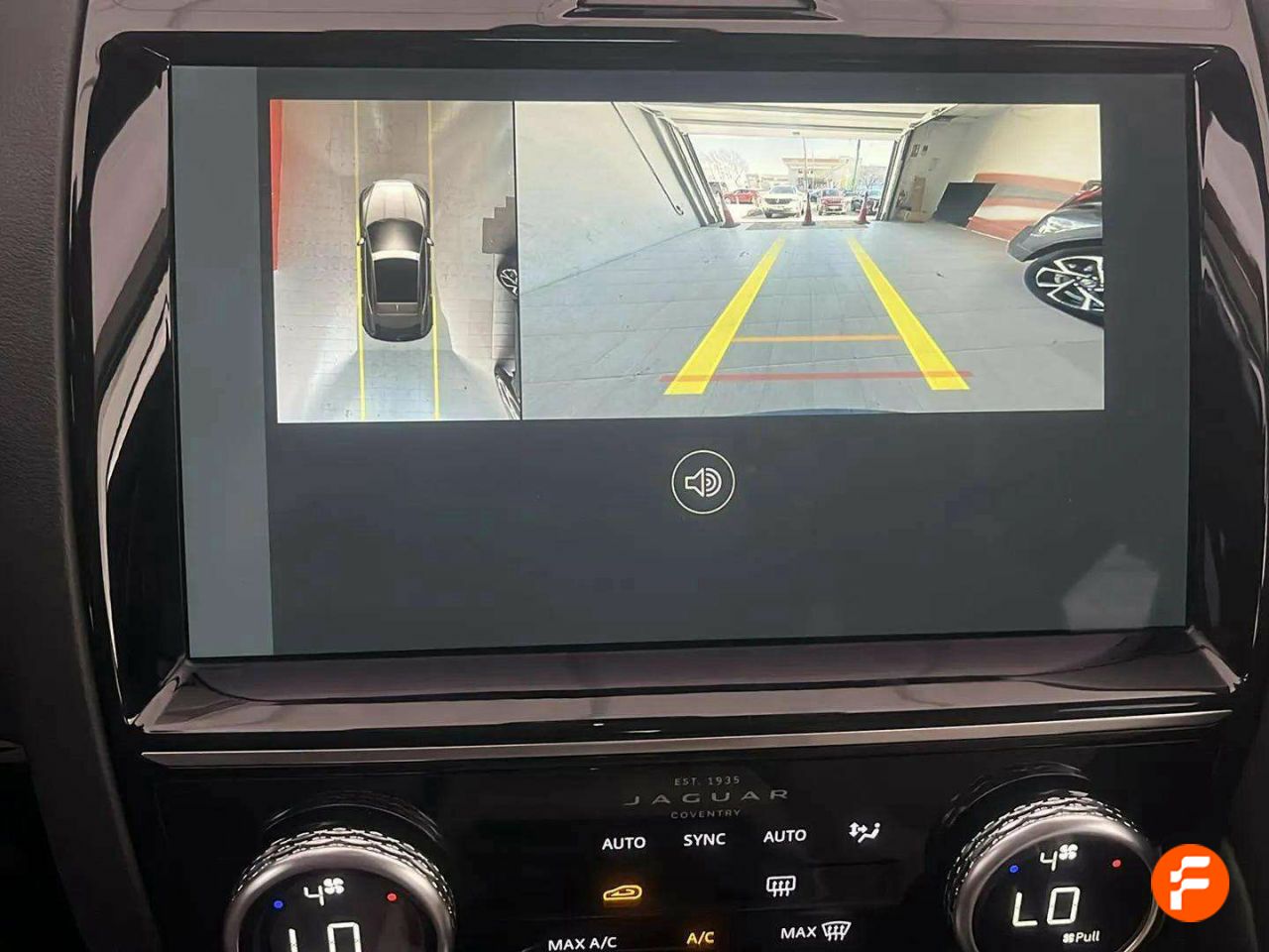 Foto Jaguar E-Pace 17