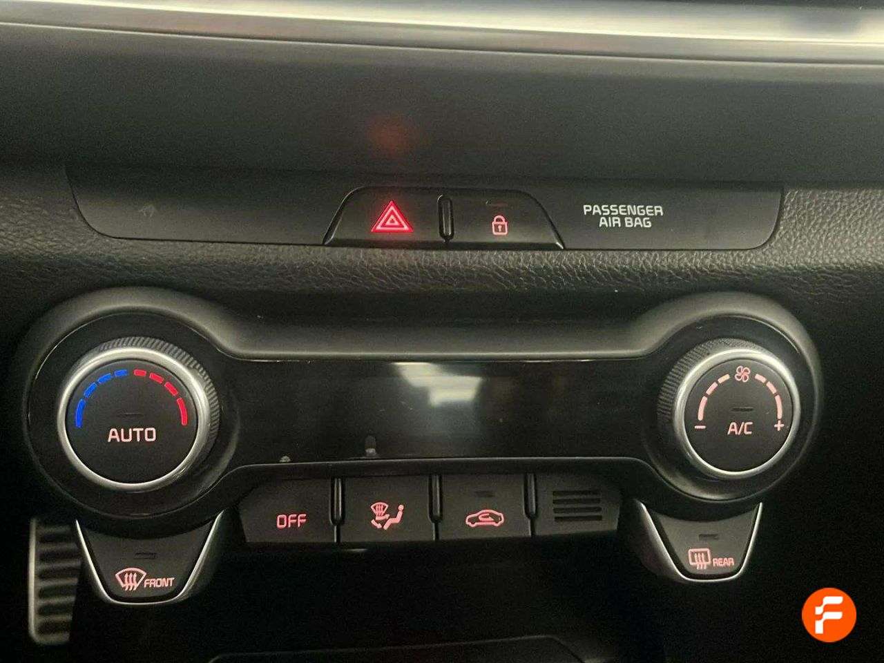 Foto Kia Stonic 18