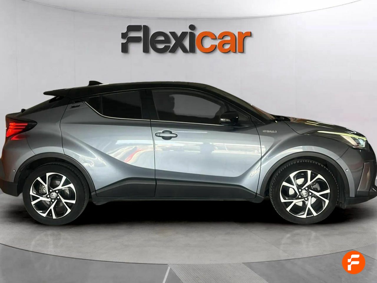 Foto Toyota C-HR 4