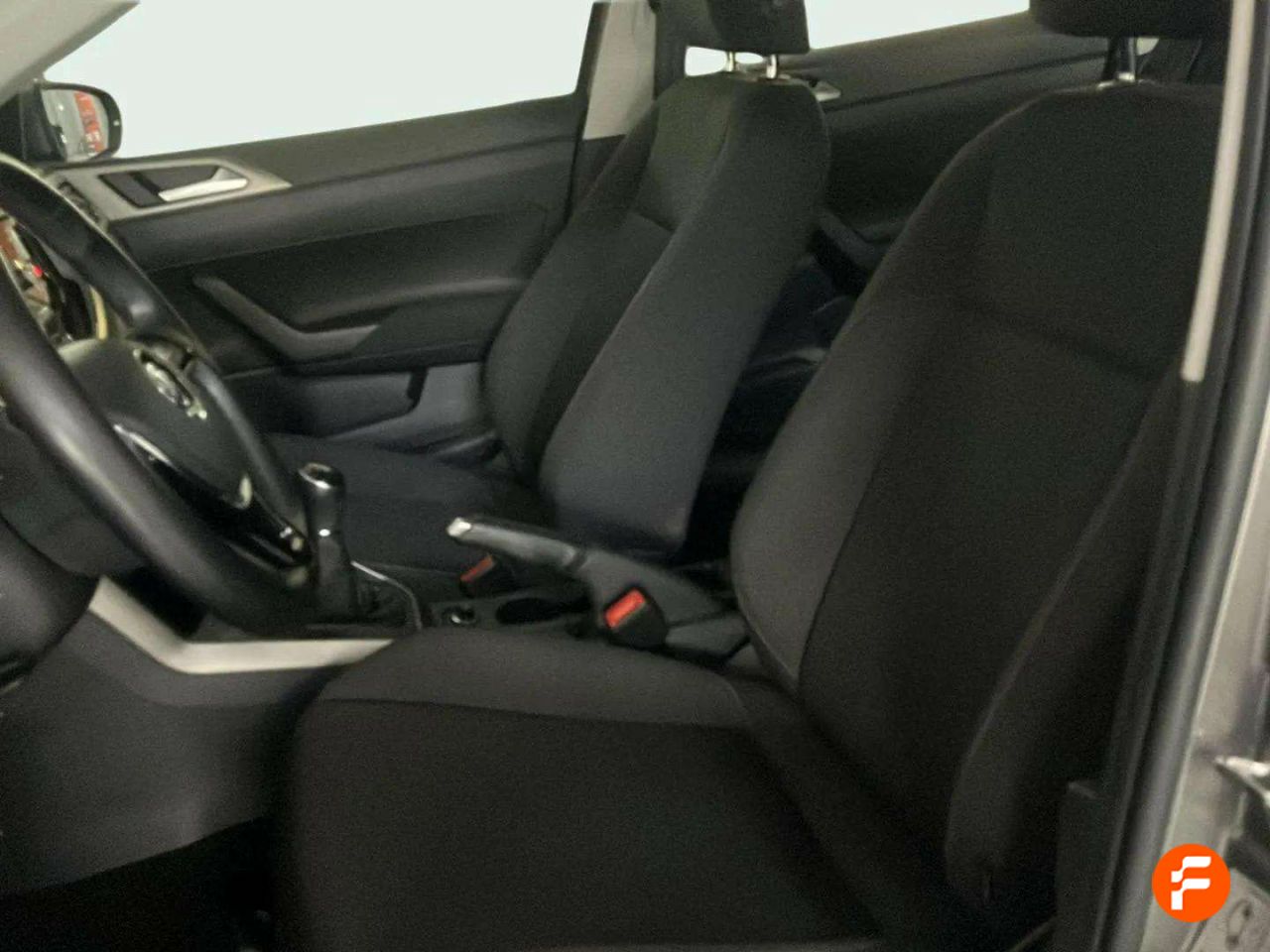 Foto Volkswagen Polo 21