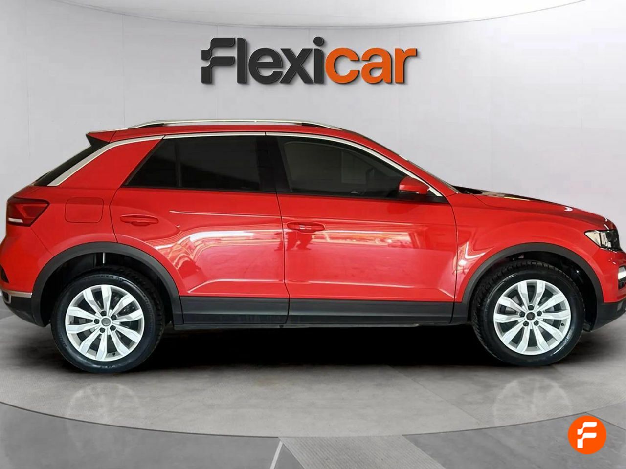 Foto Volkswagen T-Roc 4