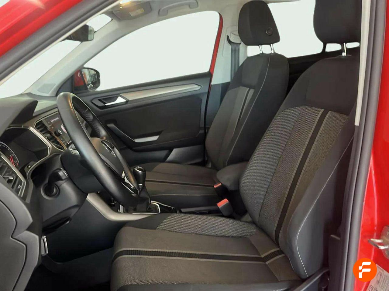 Foto Volkswagen T-Roc 22