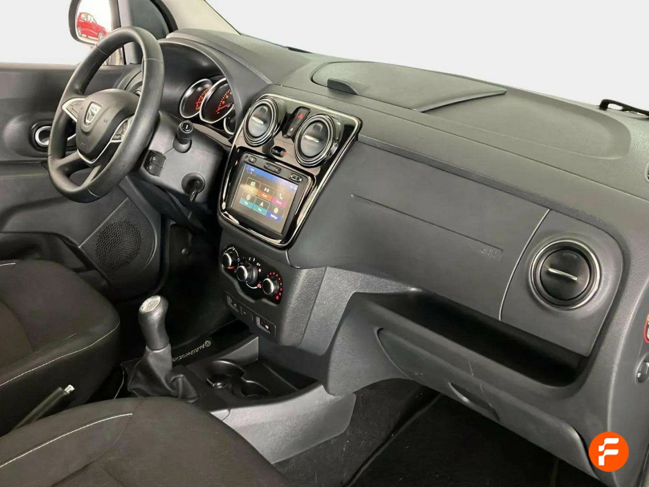 Foto Dacia Lodgy 9
