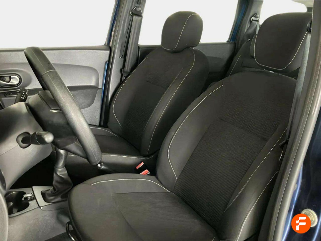 Foto Dacia Lodgy 19