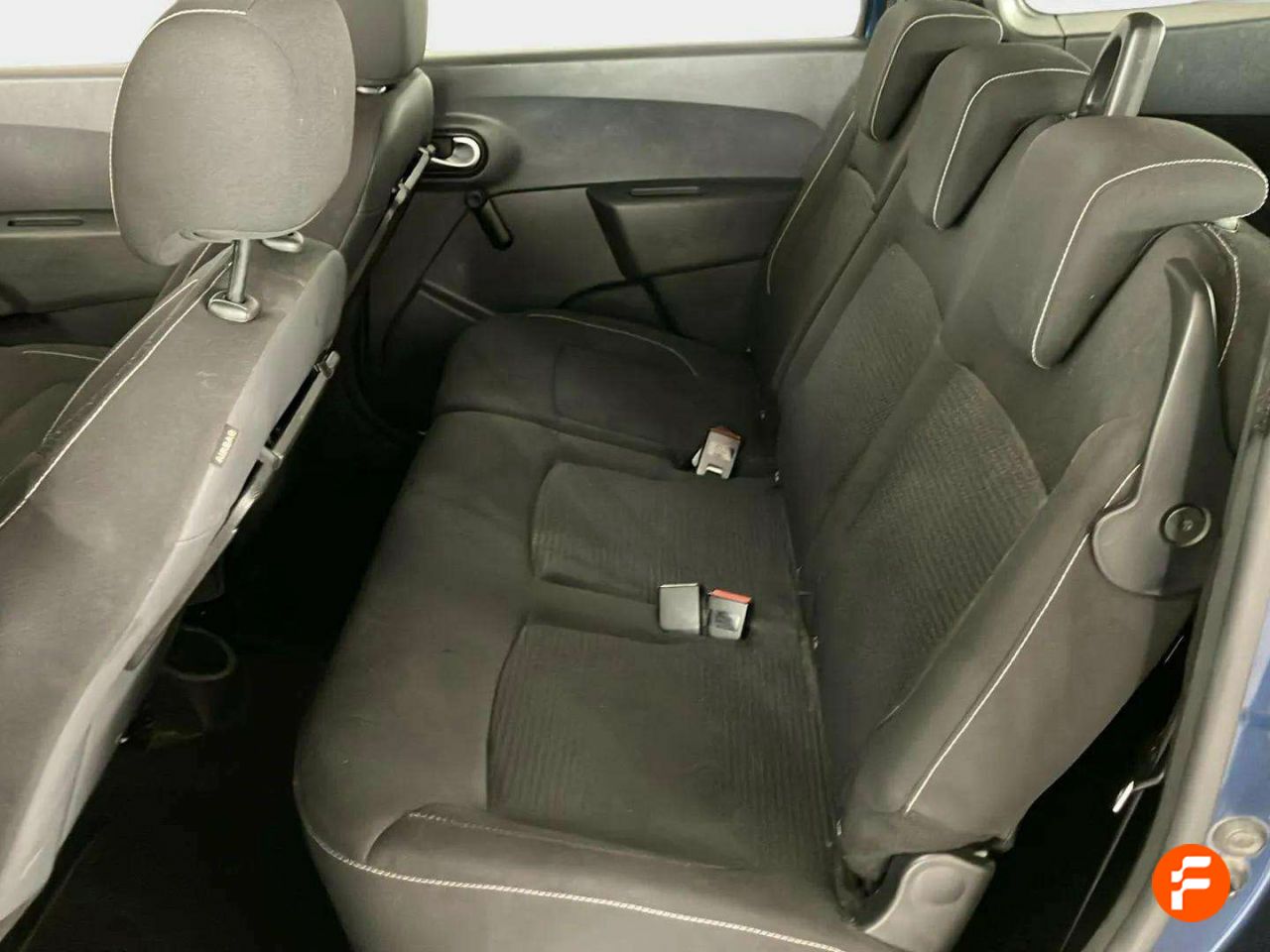 Foto Dacia Lodgy 20