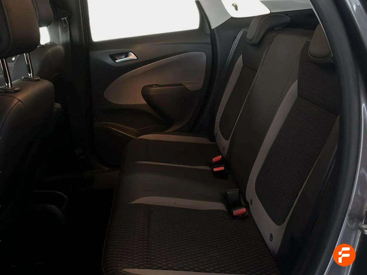 Foto Opel Crossland X 23