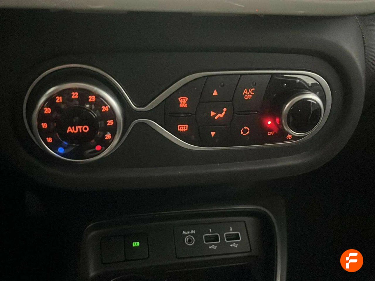 Foto Renault Twingo 18