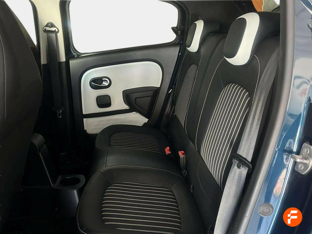 Foto Renault Twingo 23