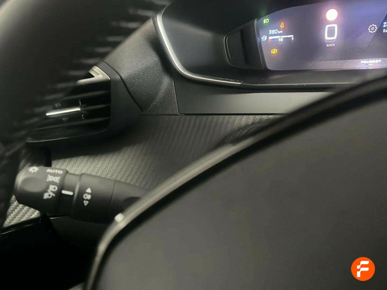 Foto Peugeot 2008 14