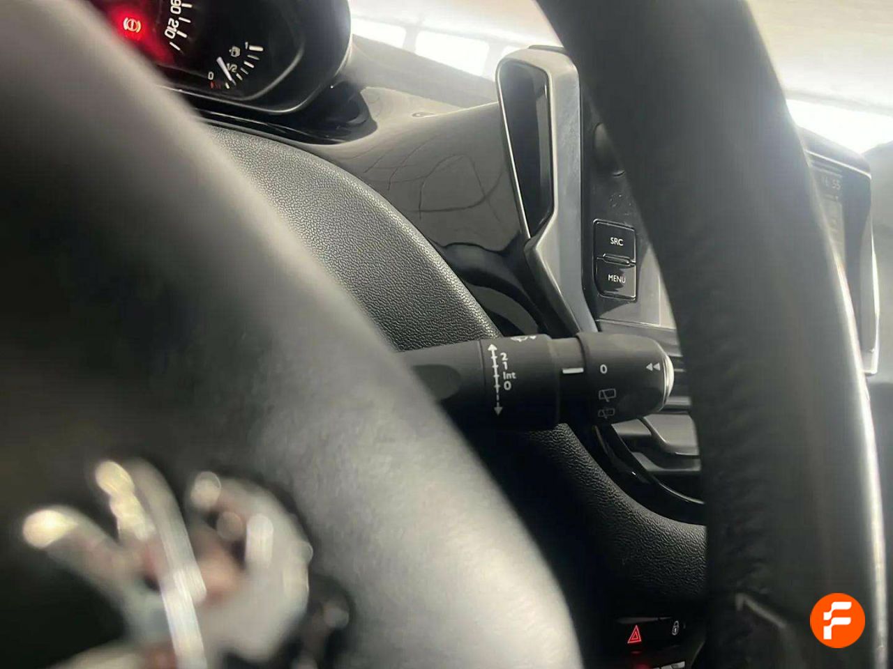 Foto Peugeot 208 15