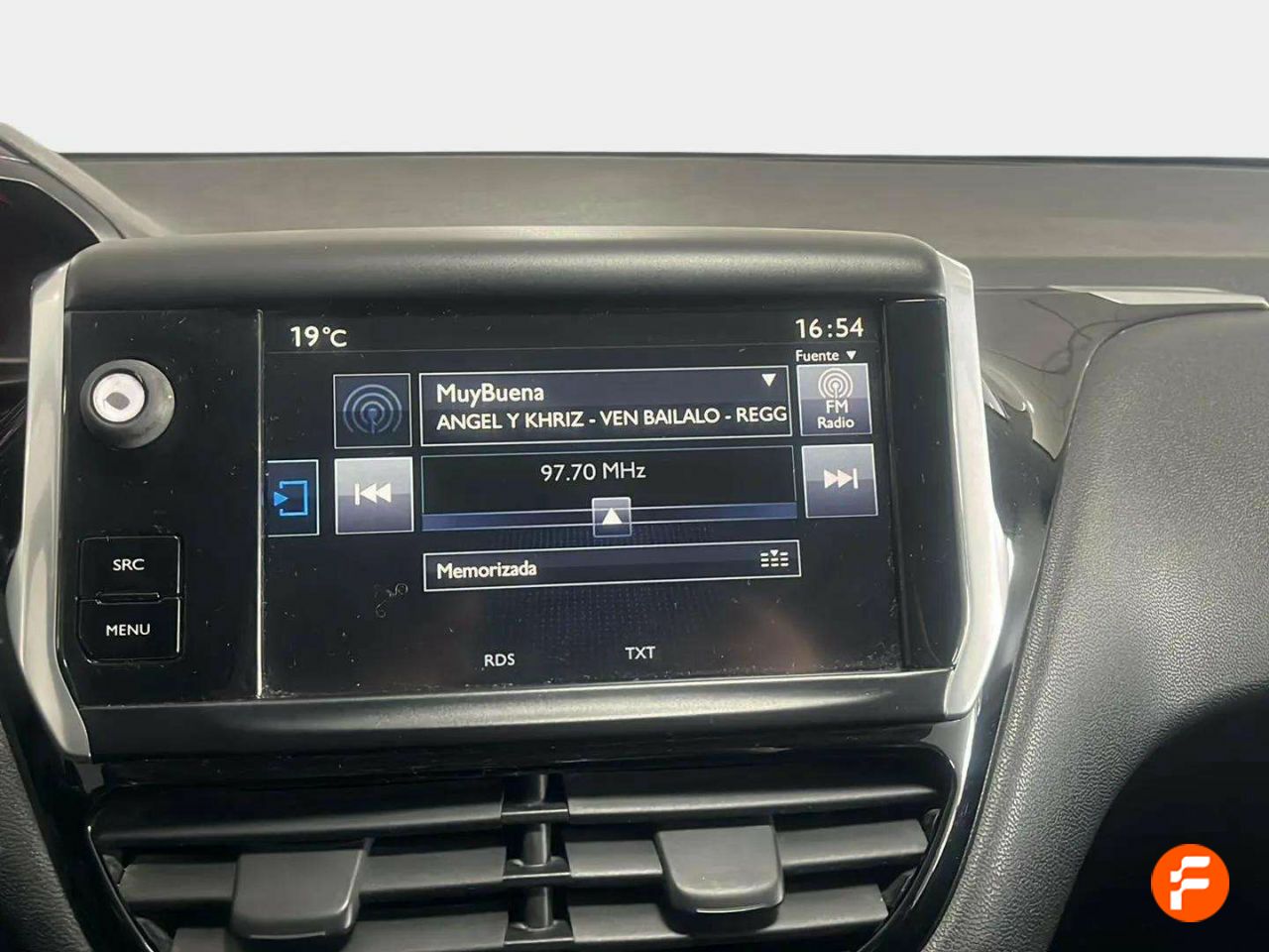 Foto Peugeot 208 16
