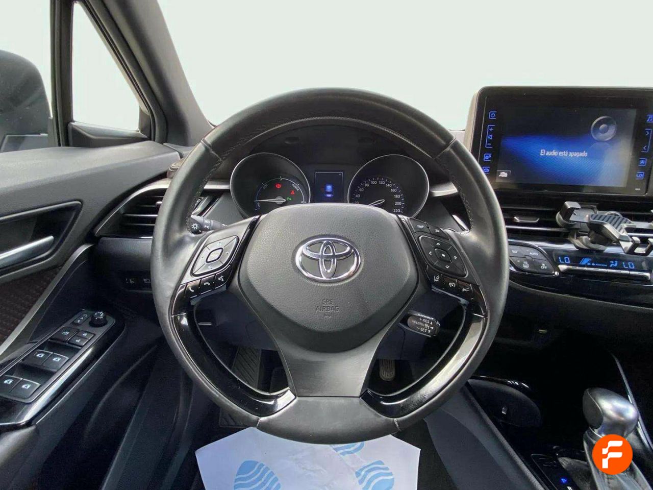 Foto Toyota C-HR 9