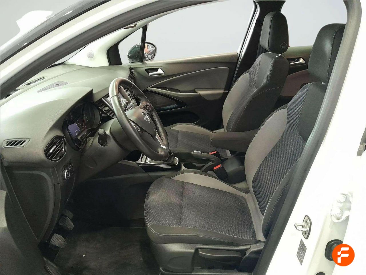Foto Opel Crossland X 12