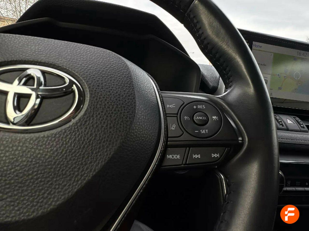 Foto Toyota Rav4 18