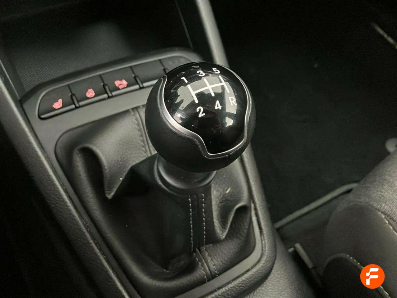Foto Kia Stonic 18