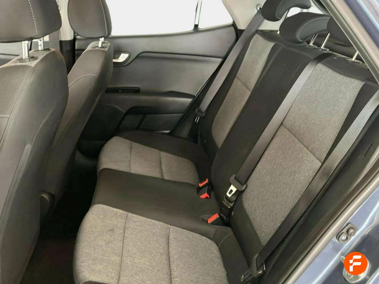 Foto Kia Stonic 22
