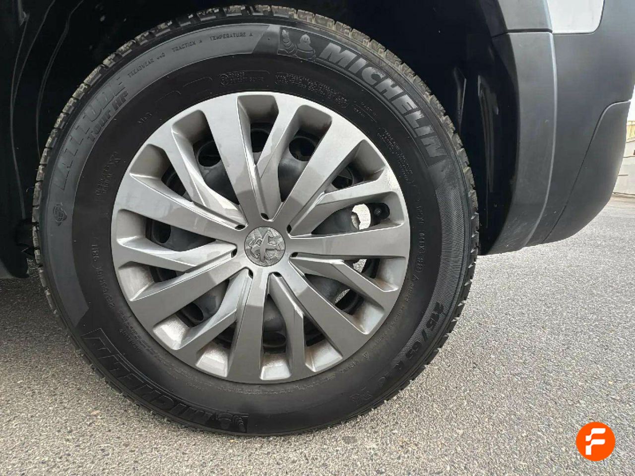 Foto Peugeot Rifter 10