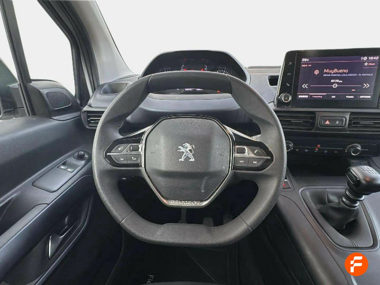 Foto Peugeot Rifter 12