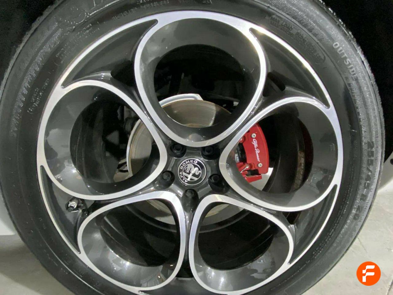 Foto Alfa Romeo Stelvio 27