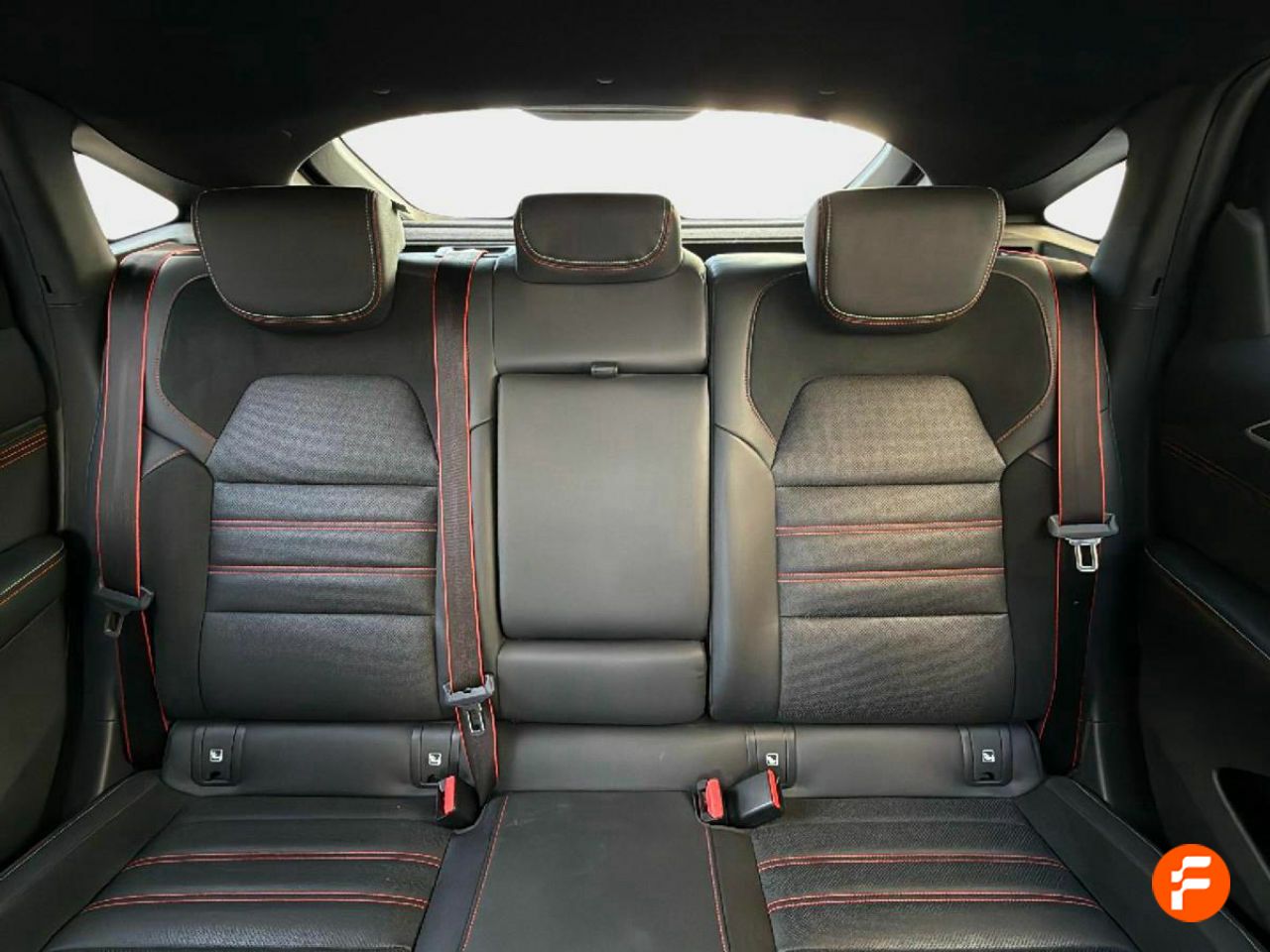 Foto Renault Arkana 16