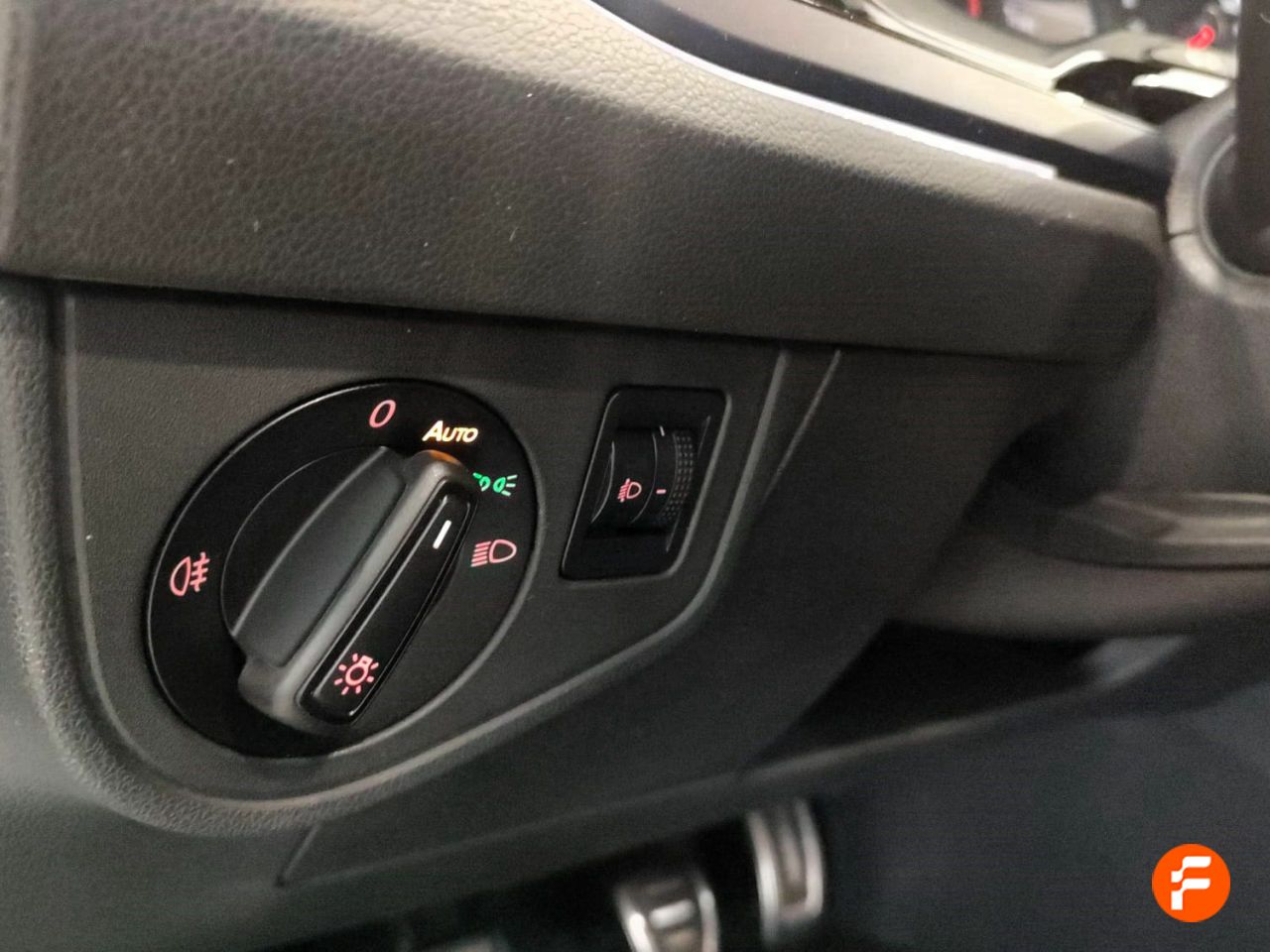 Foto Volkswagen Polo 9