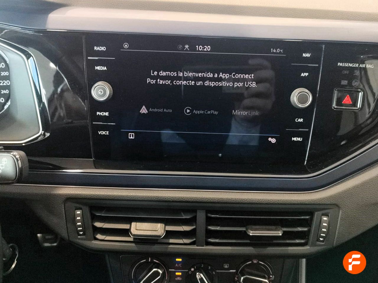Foto Volkswagen Polo 14