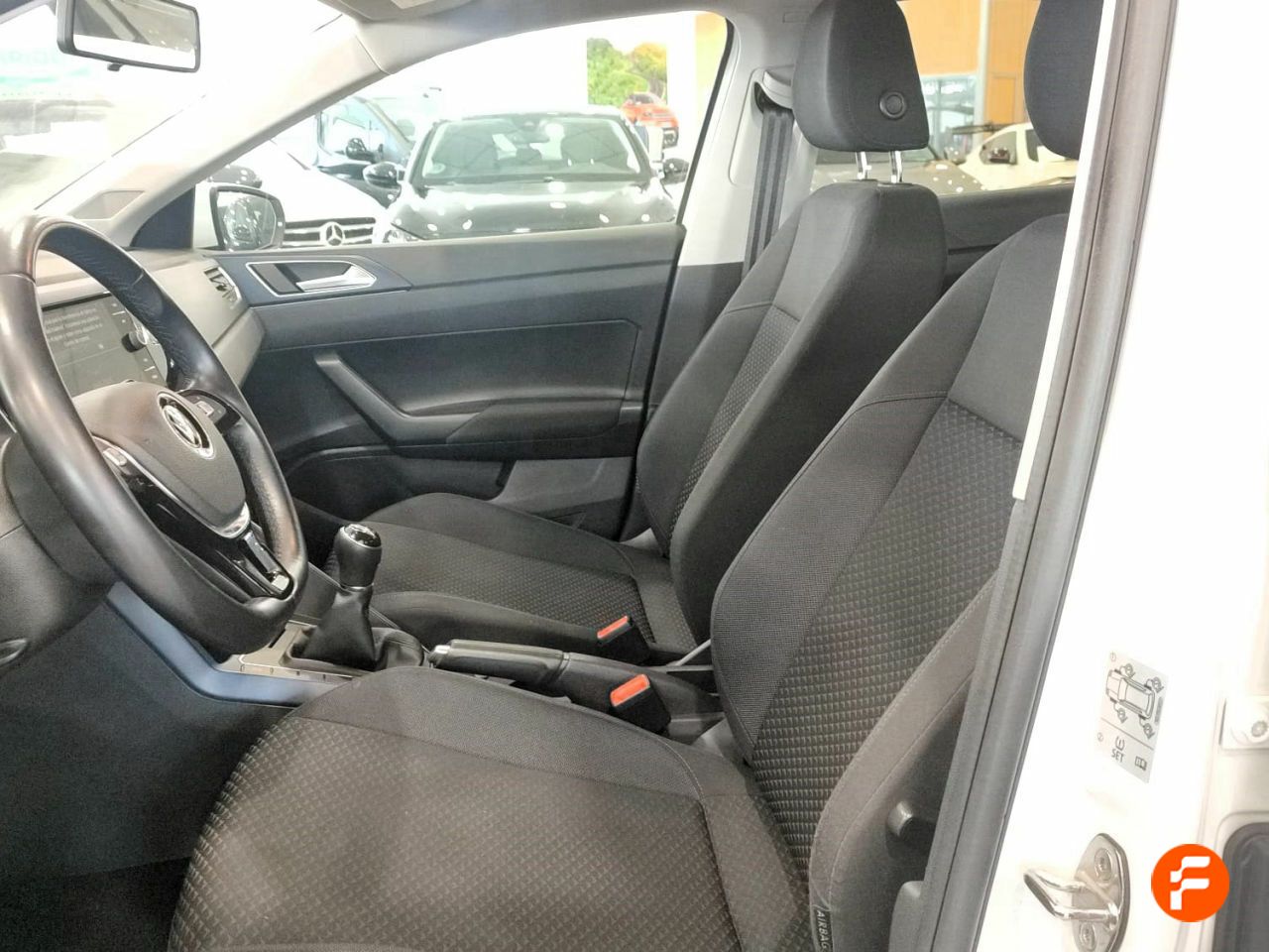 Foto Volkswagen Polo 18