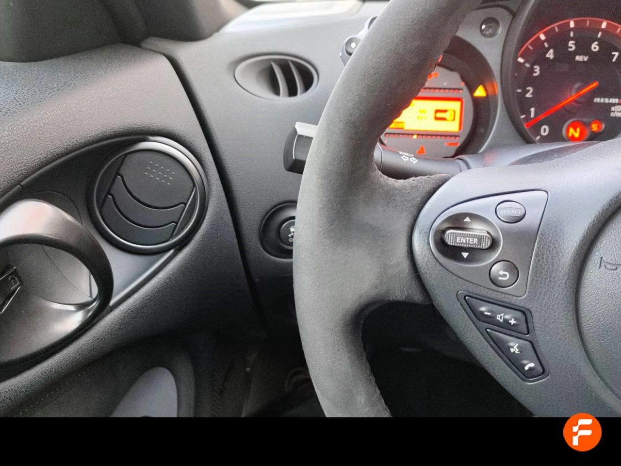 Foto Nissan 370Z 11