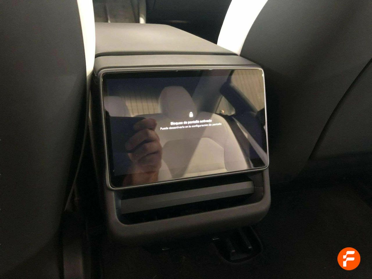 Foto Tesla Model 3 15