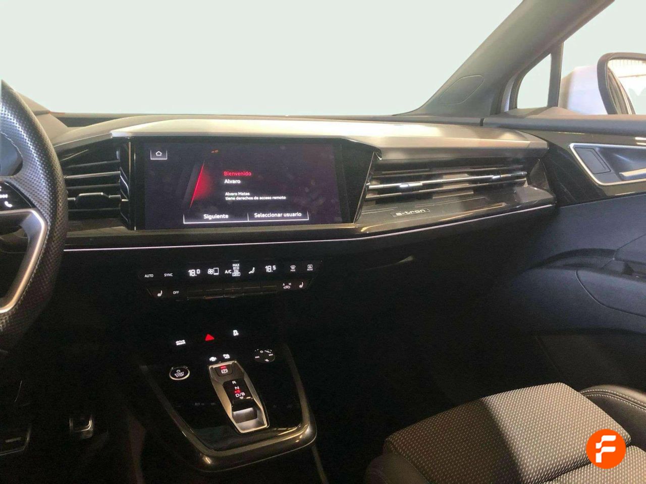 Foto Audi Q4 27