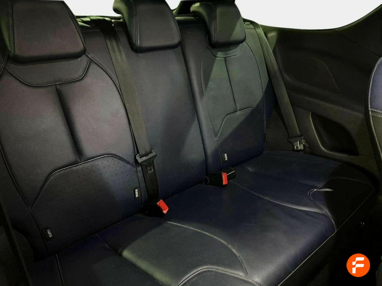 Foto DS Automobiles DS 3 7