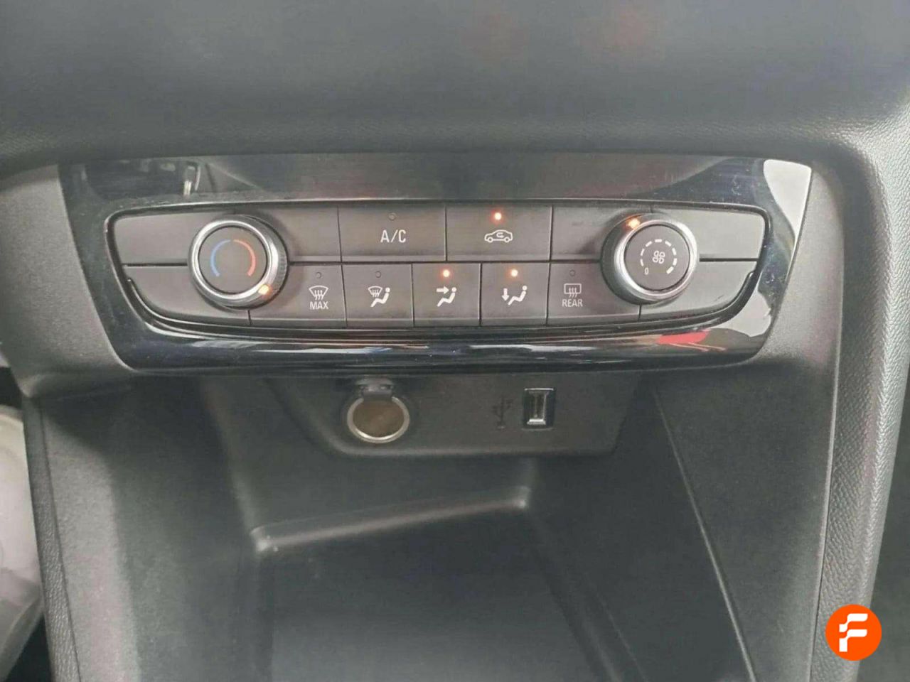 Foto Opel Corsa 24