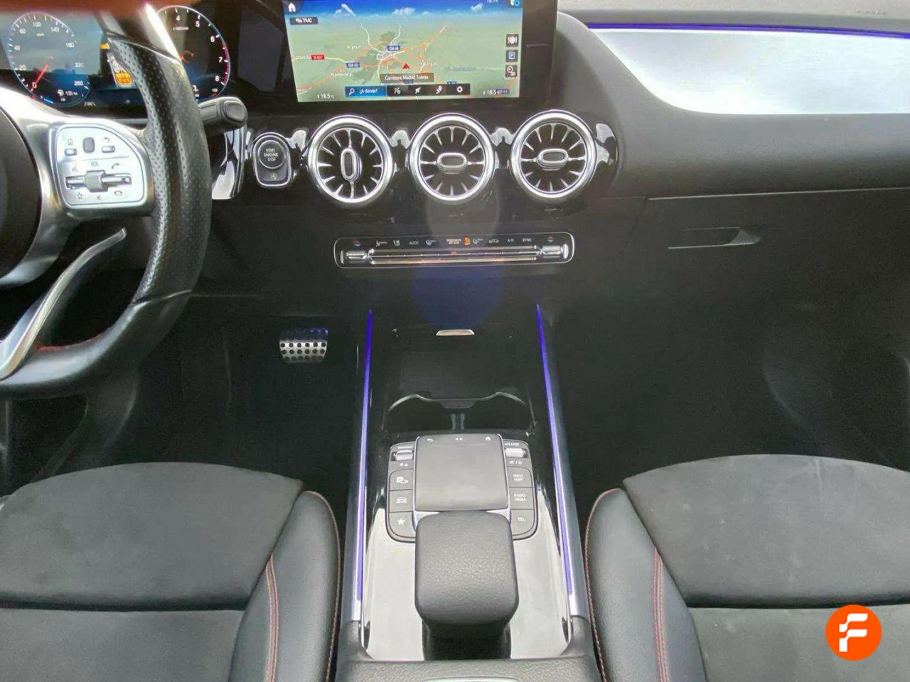 Foto Mercedes-Benz Clase GLA 10