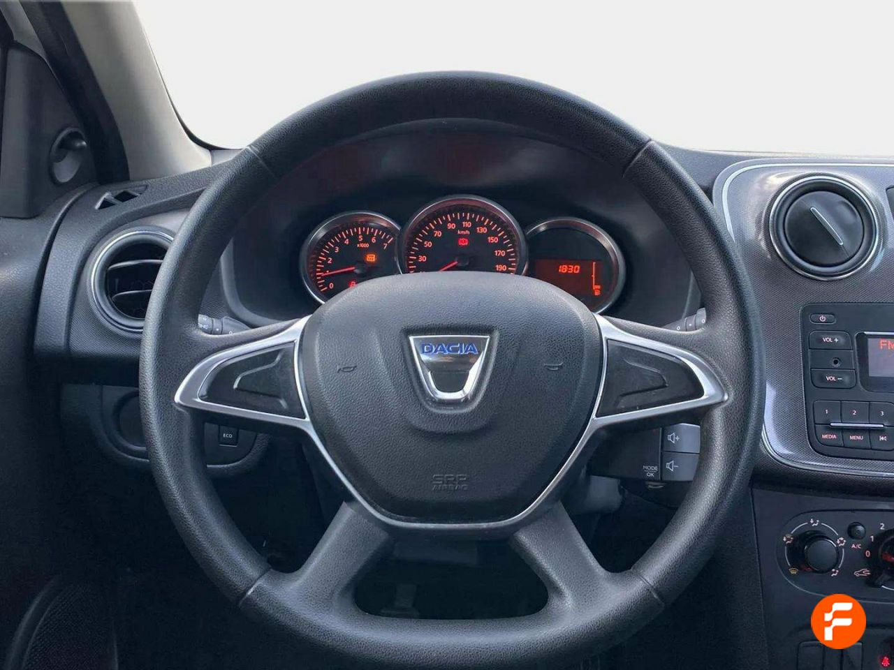 Foto Dacia Sandero 12