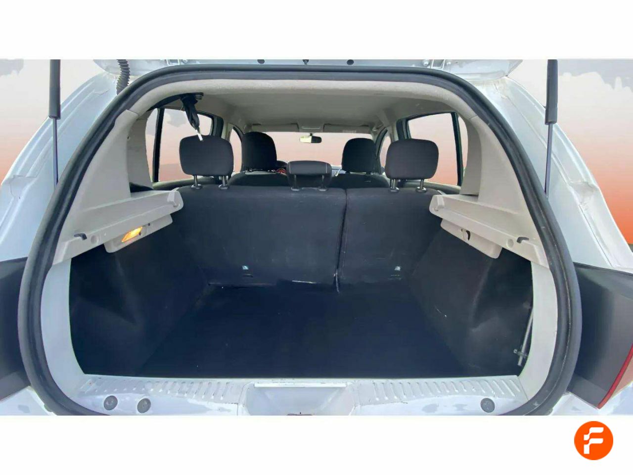 Foto Dacia Sandero 16