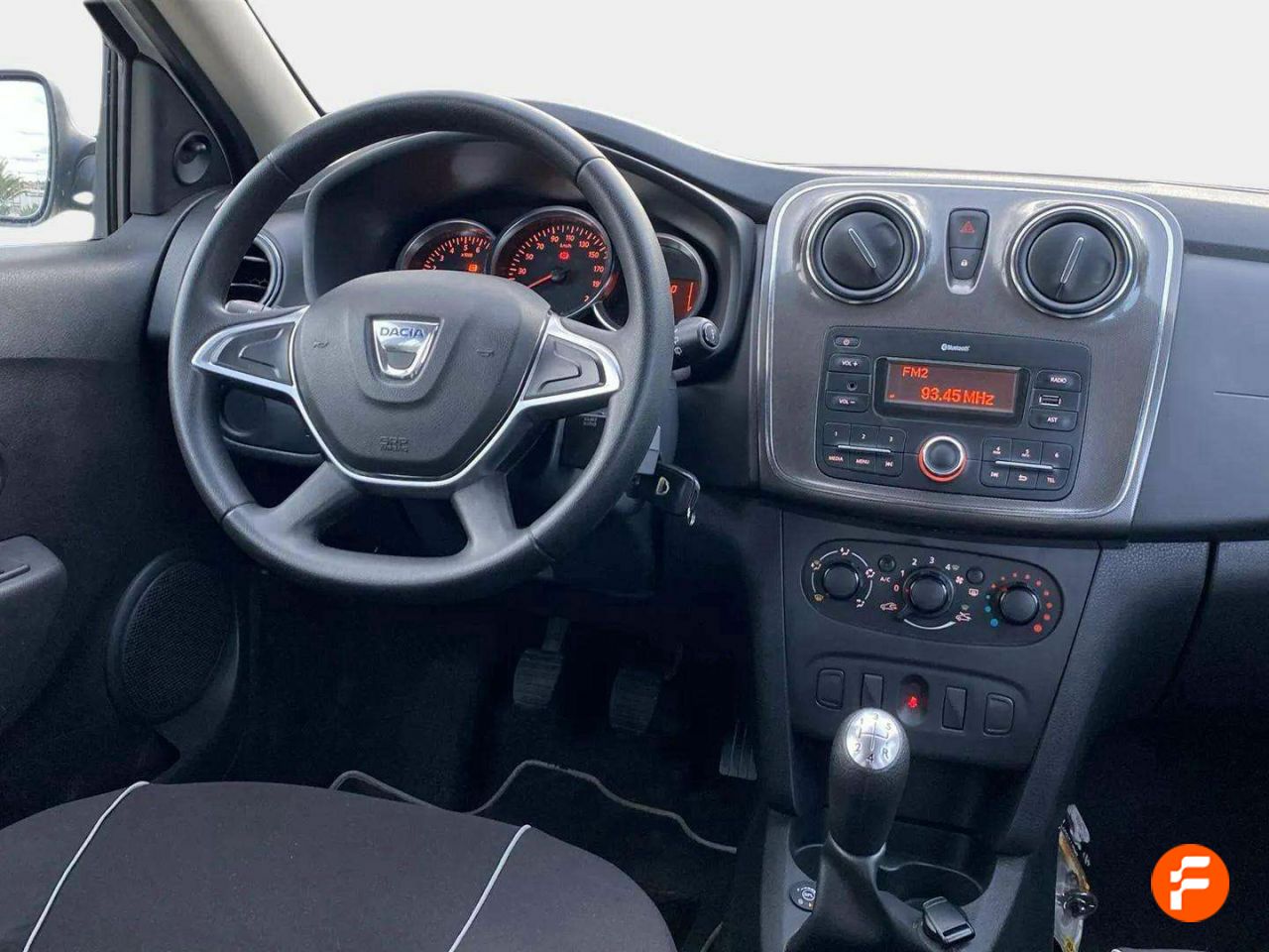 Foto Dacia Sandero 22